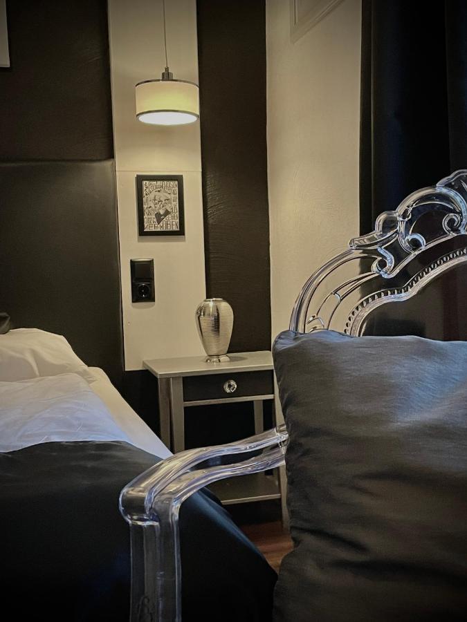 Hotel Am Volksgarten Düsseldorf Zewnętrze zdjęcie