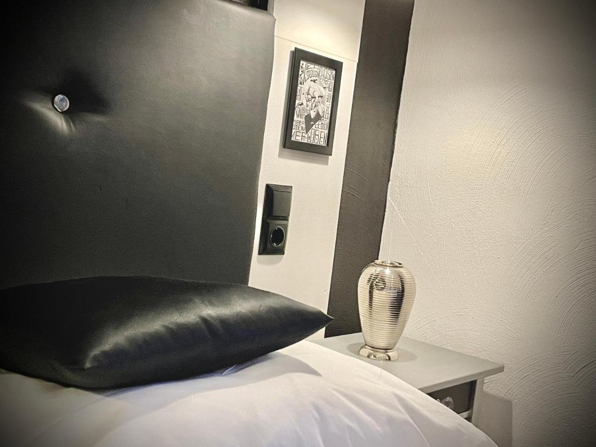 Hotel Am Volksgarten Düsseldorf Zewnętrze zdjęcie