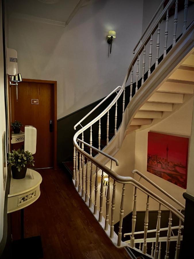 Hotel Am Volksgarten Düsseldorf Zewnętrze zdjęcie